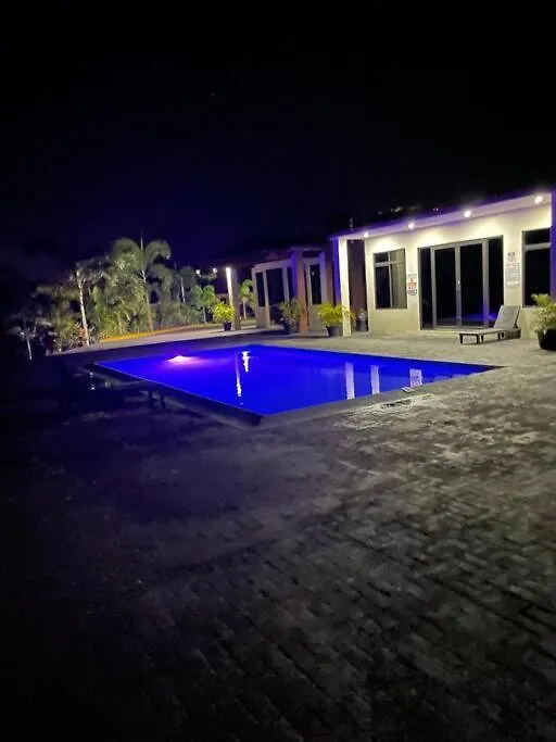 오쵸 리오스 Majestic Haven Jamaica 3 Bed 빌라 자메이카